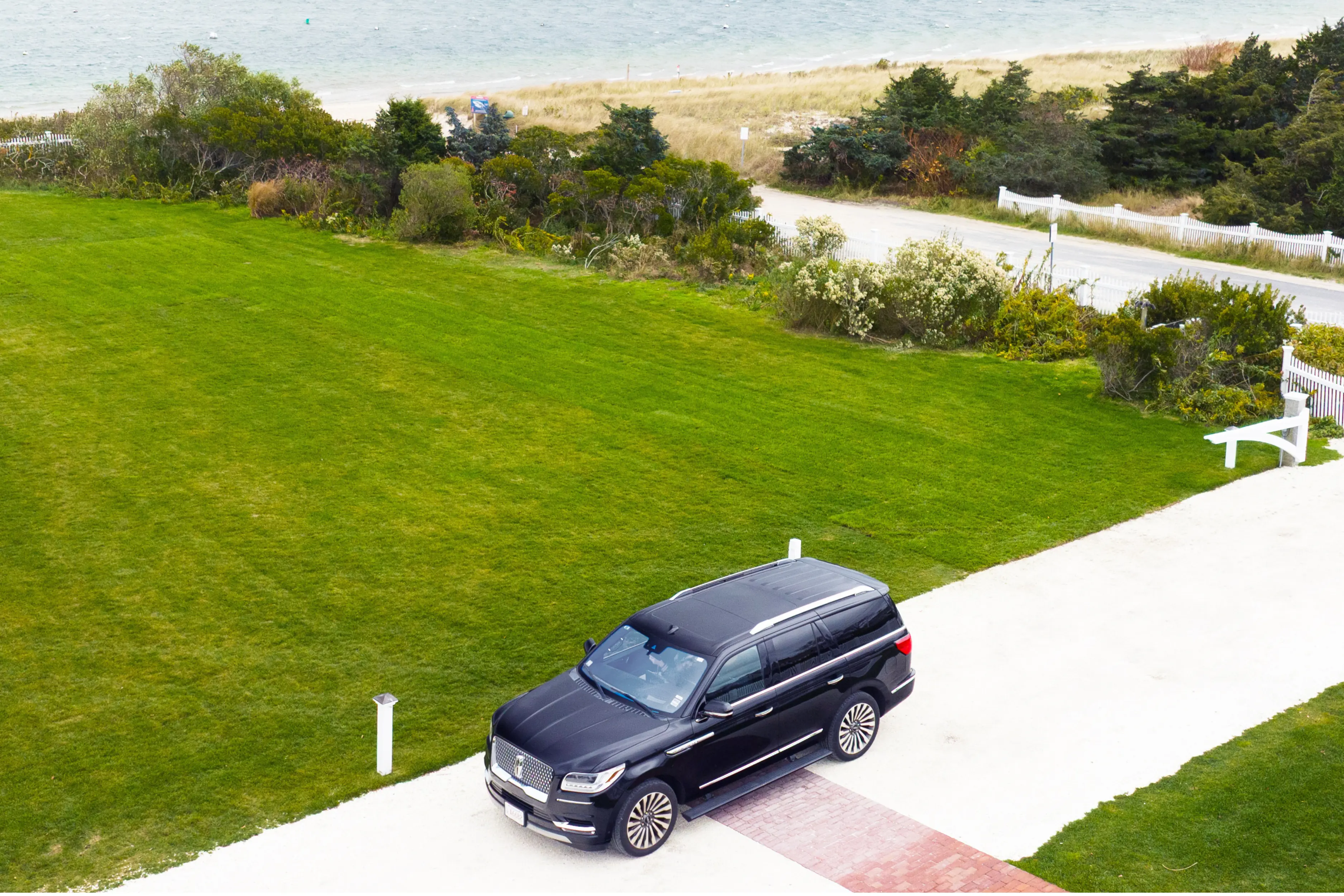 Luxury transportation for family tours