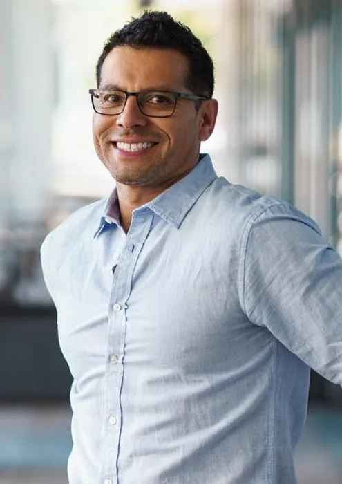 Lucas, Especialista em Crescimento e Performance