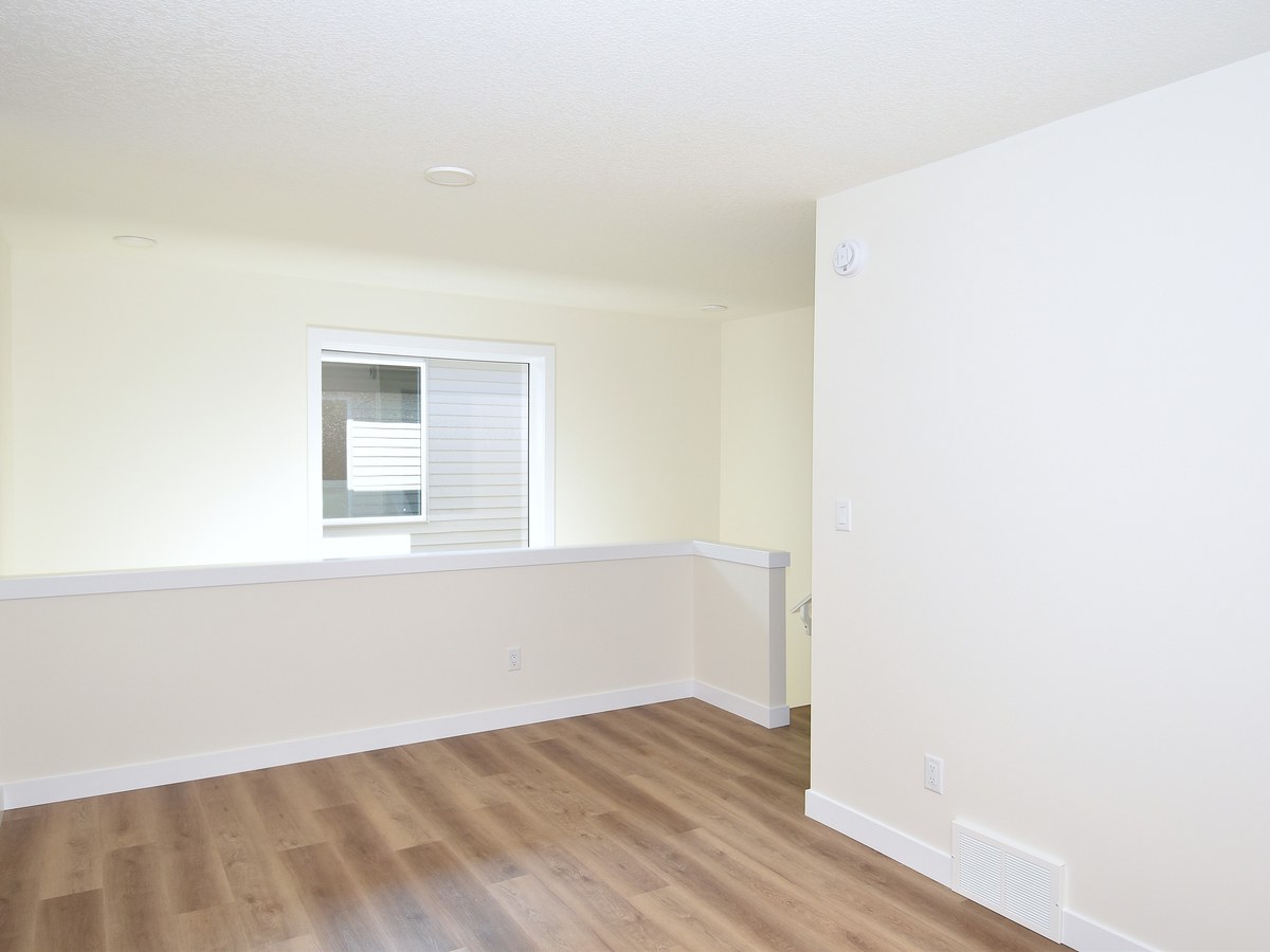 The Whole Home at 2131 5 Avenue SW, Alces, Edmonton, AB in the Alces community photo 26