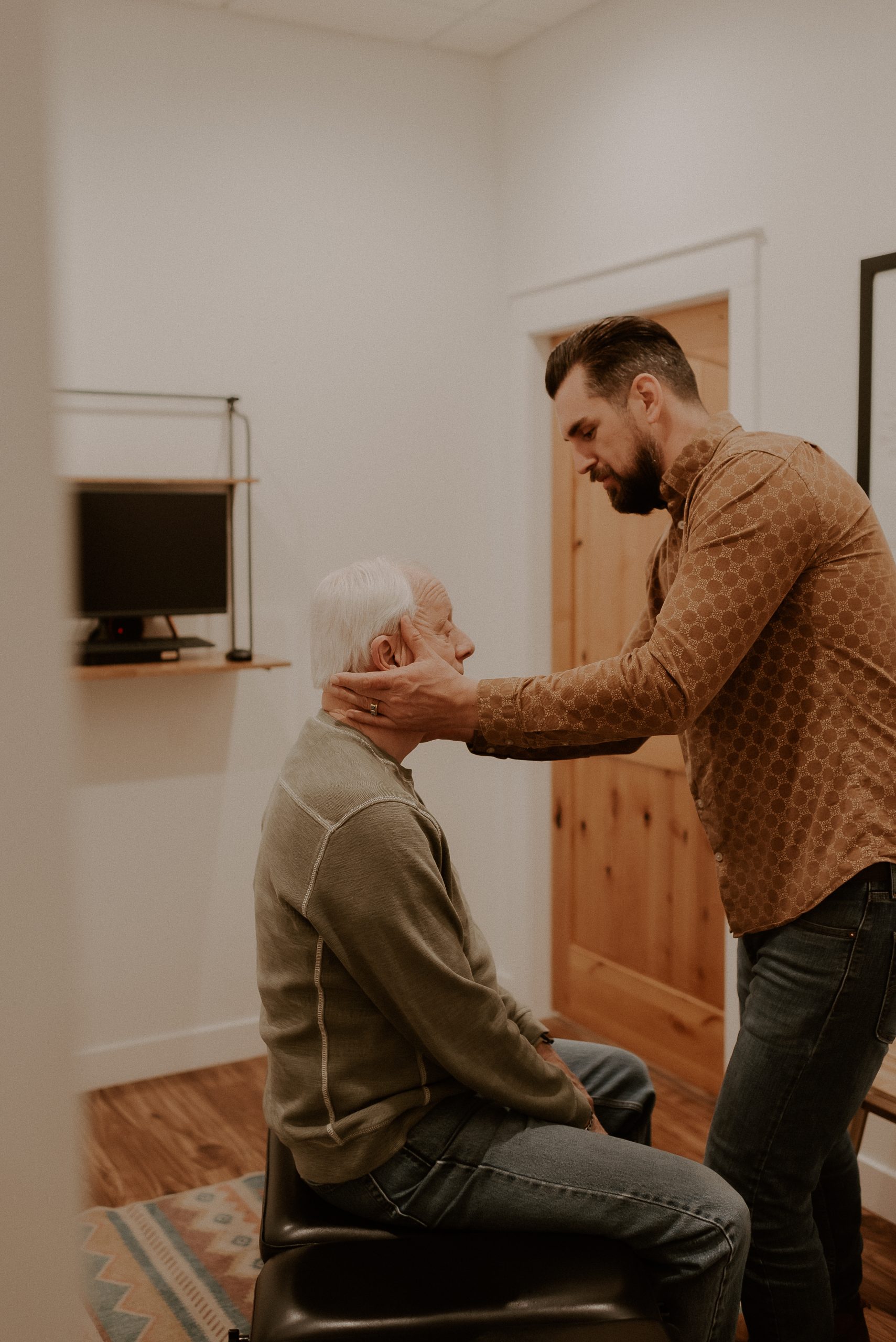 Rise Chiropractic scene 2