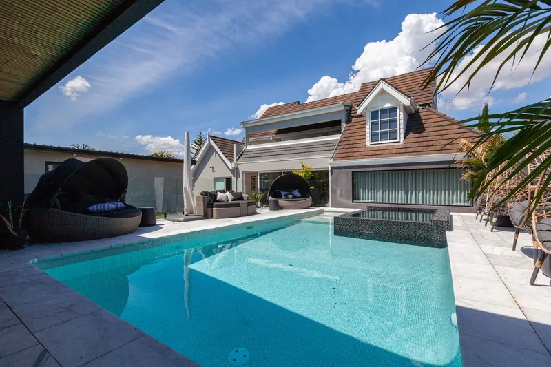 Luxury Smart Residence in Lincoln Road, Essendon, a residential home automation project by Response Electrical Contractors