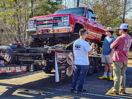 Bham Trailer Rentals customers picking up trailers in Birmingham, AL