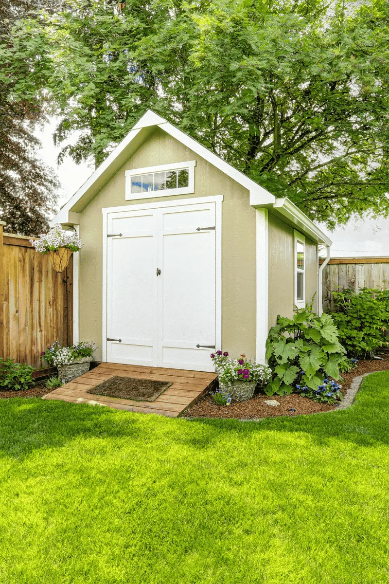 A shed before it has been taken down and removed safely