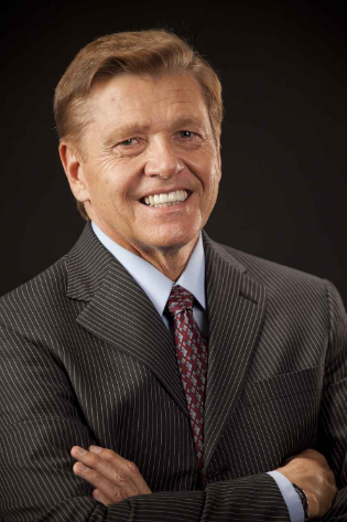 Dr. William Horton