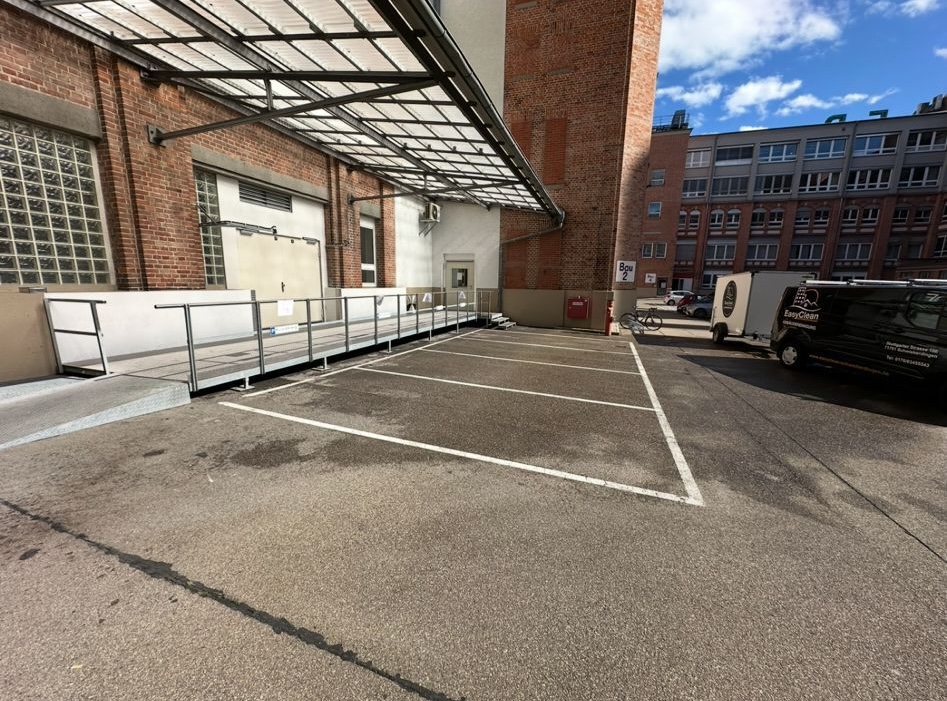 Ölspurbeseitigung