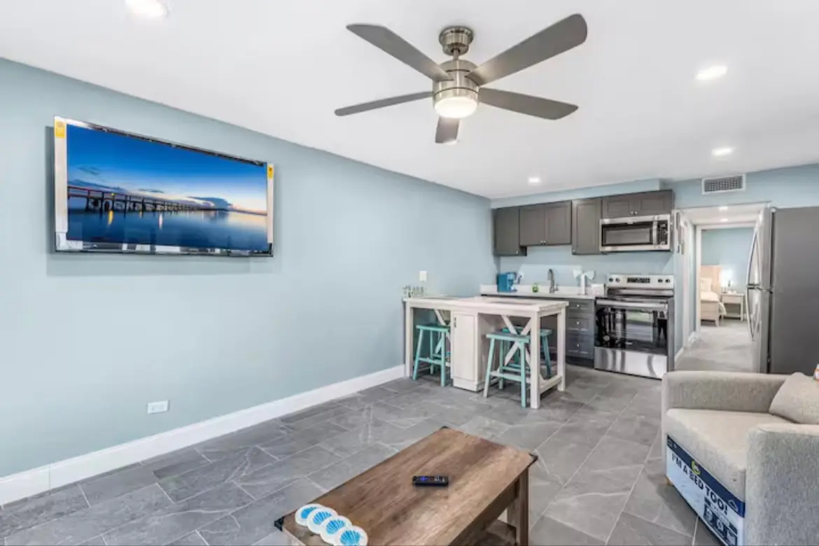 Recent kitchen and interior remodeling project by GC Trusted Builders LLC bilingual general contractor serving homeowners in Melbourne and the Space Coast Florida