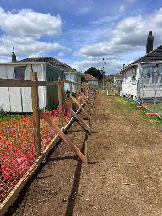 Fence Build in Kaitaia
