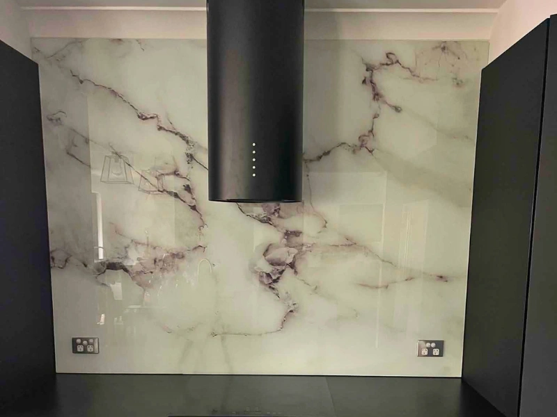 Kitchen splashback