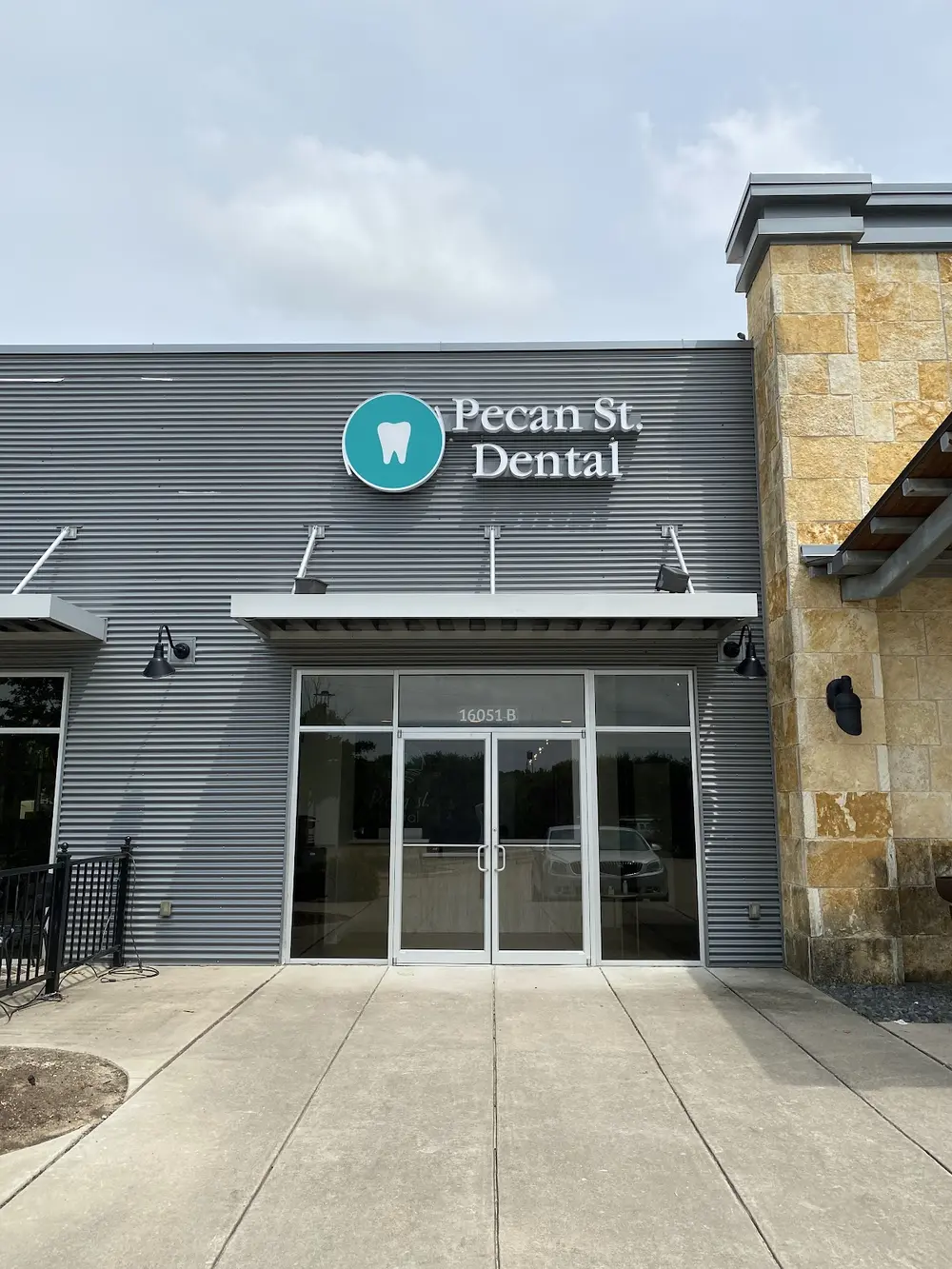 Pecan St. Dental storefront on Dessau Rd in Pflugerville