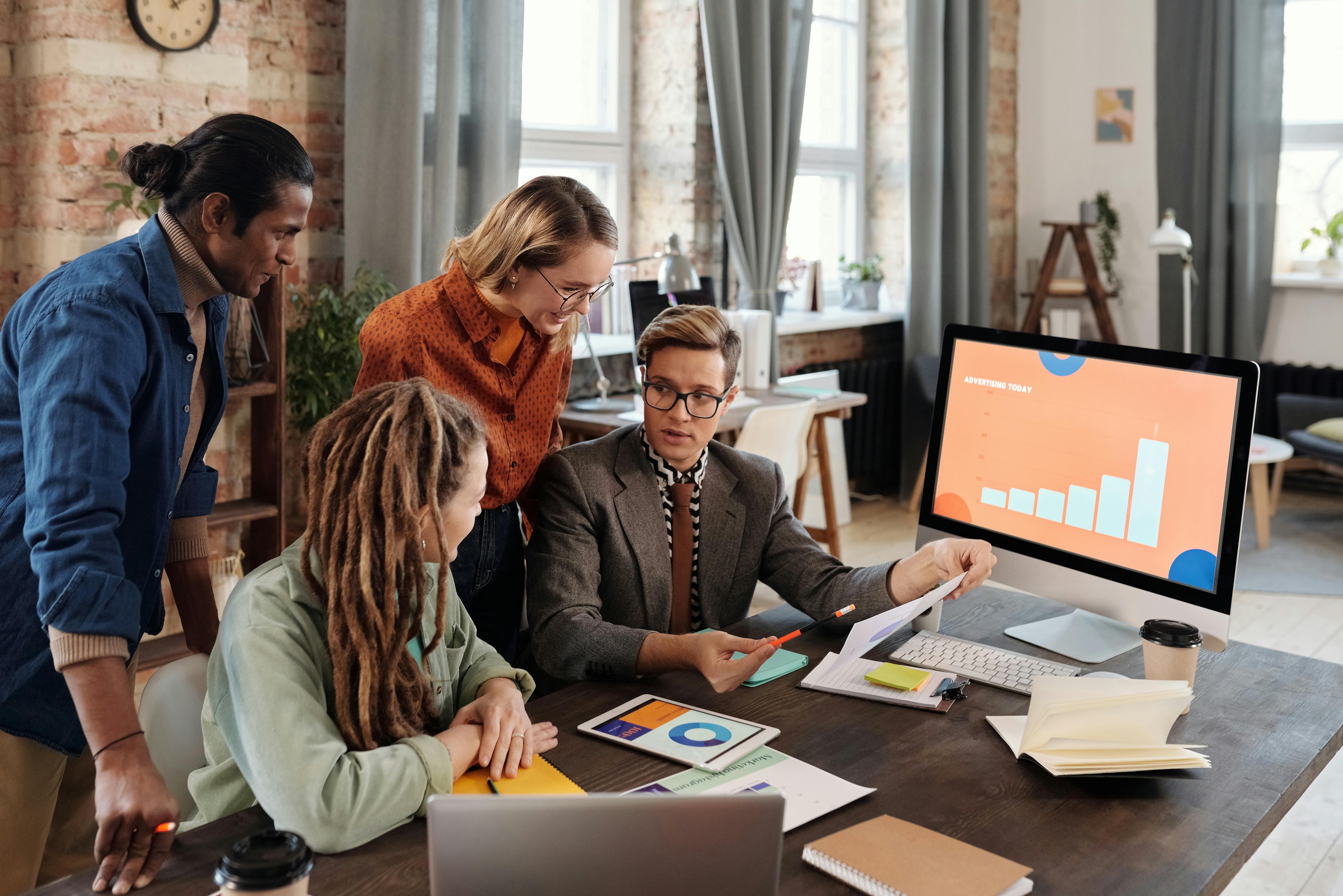digital marketing team working