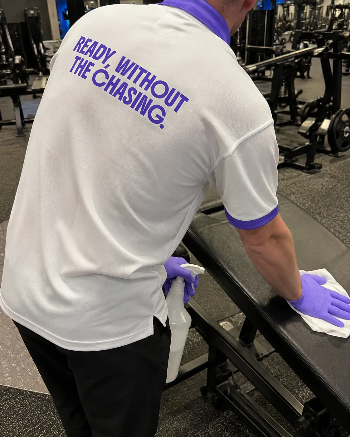 KeepReady professional spraying and wiping gym equipment and benches