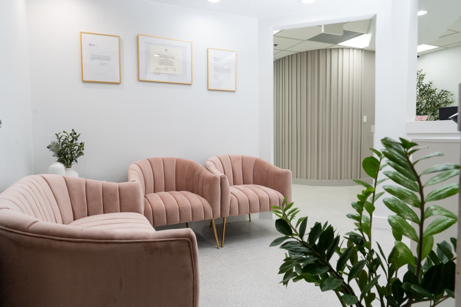 B Dental Studio detail