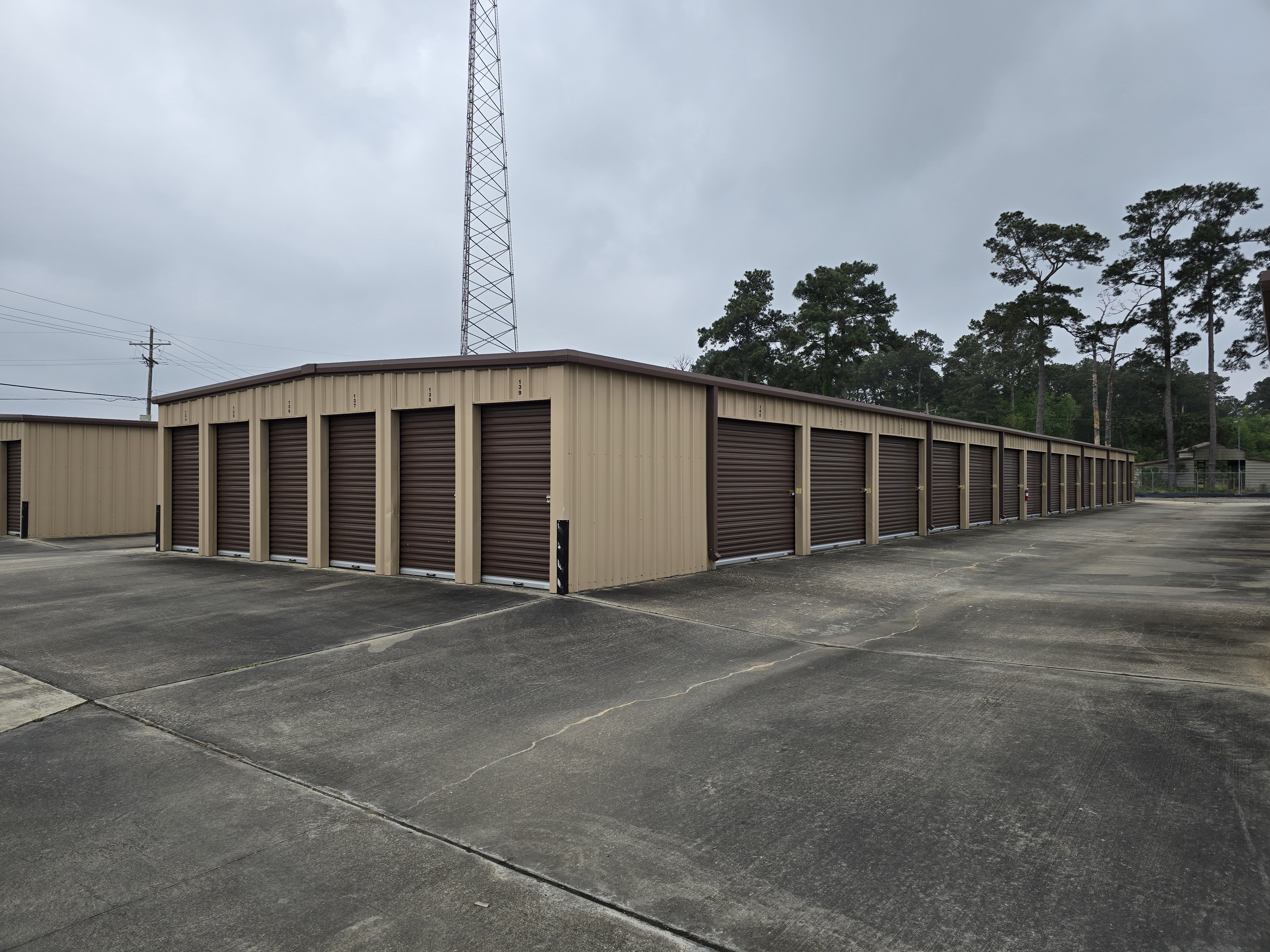 Self storage facility near me