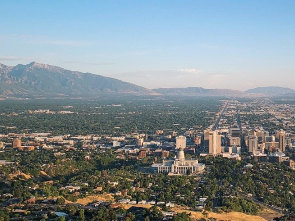 Townhome or House in Herriman? How Buyers Are Thinking About It