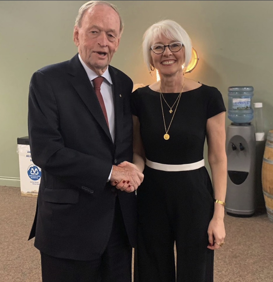 Nikki Csek with former Prime Minister Jean Chrétien at Level Up