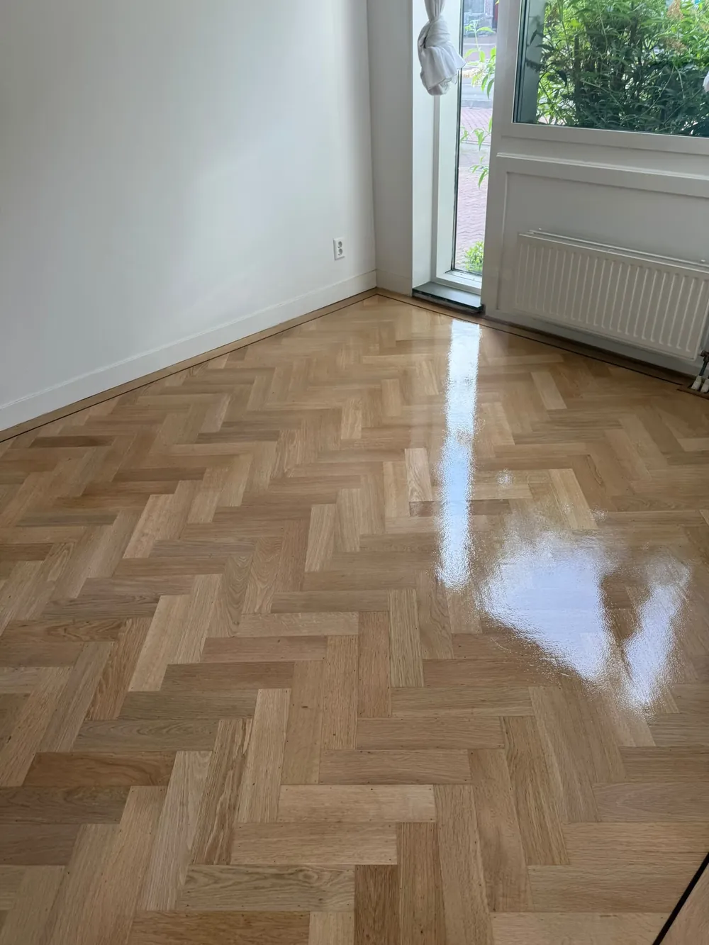 Eikenhouten visgraatvloer in Vianen