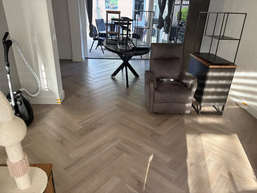Pvc visgraat leggen in Nieuwegein, foto 3