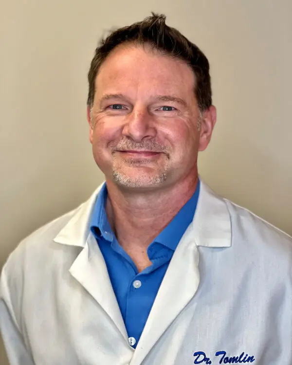 Dr. Dean Tomlin