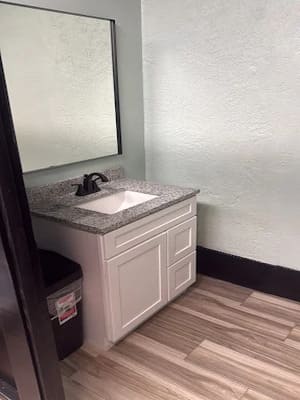 {{ custom_values.service_3 }} in {{custom_values.area_7})