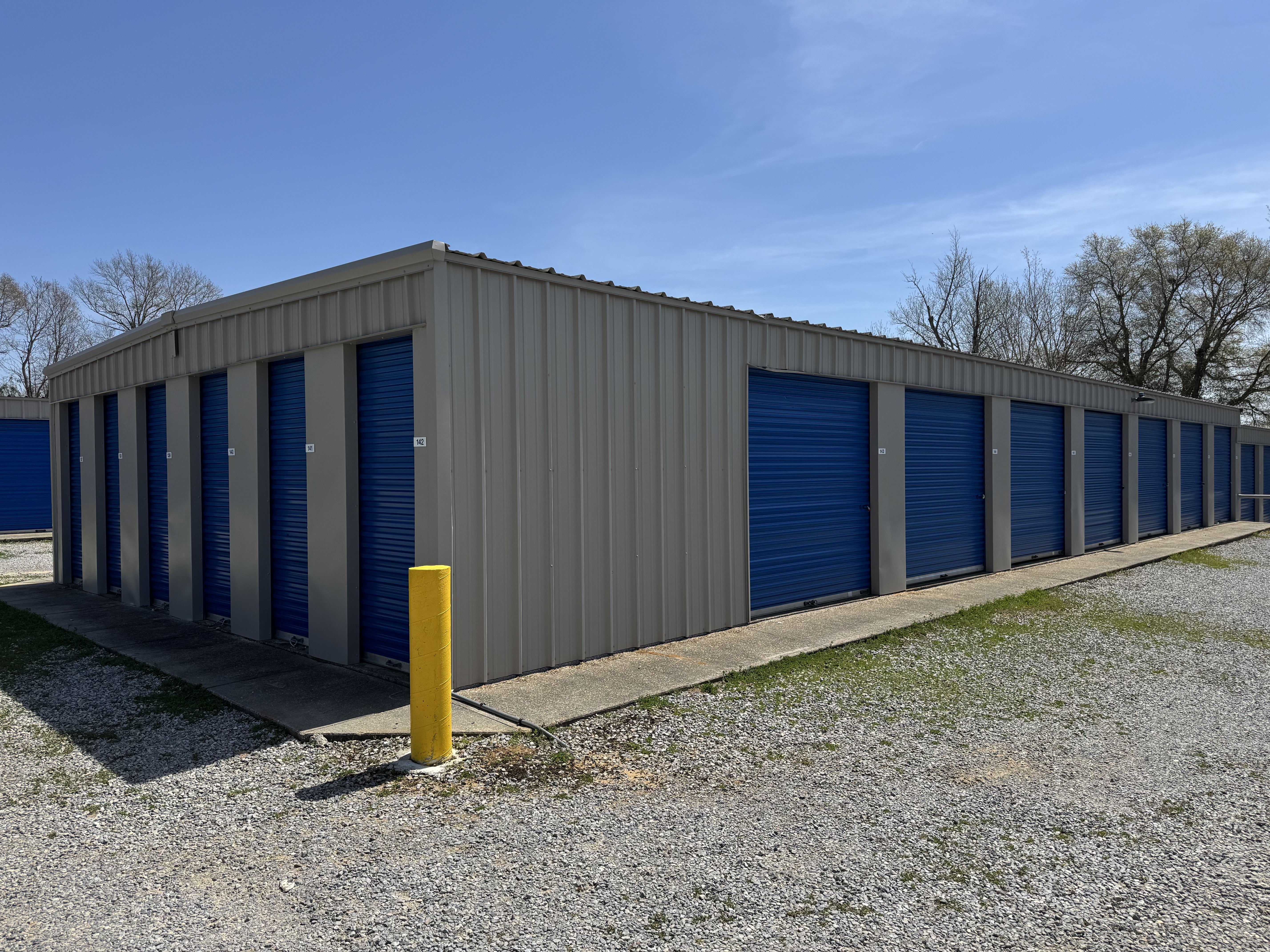 Self storage facility near me