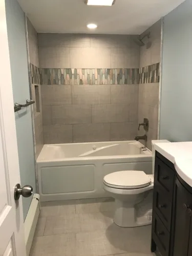 Jacuzzi Bathtub