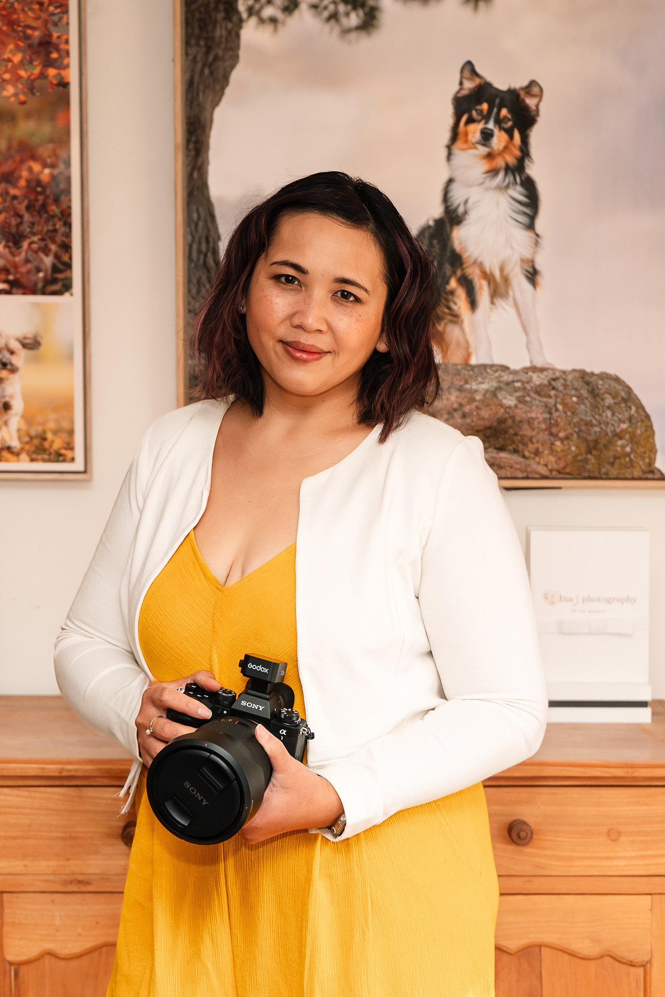 Ina Jalil, pet photographer and coach