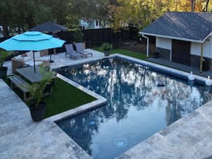 {{ custom_values.service_4 }} in {{custom_values.area_1})