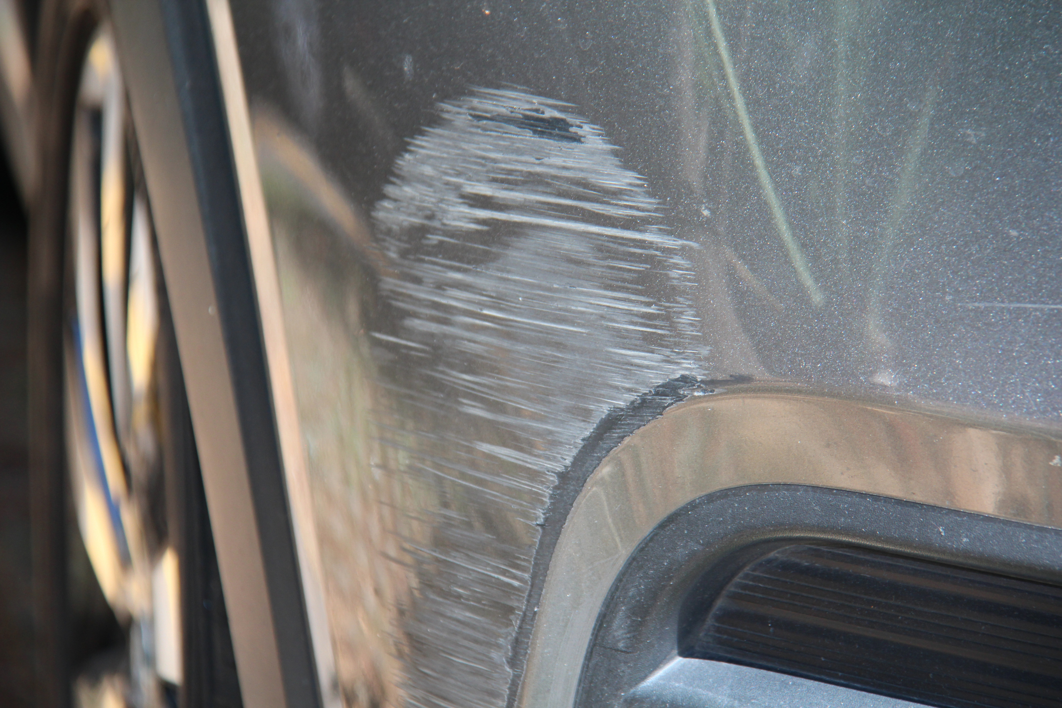 scratched bumper repair in los angeles