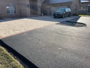 Paver maintenance in Naperville