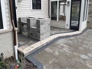 {{ custom_values.service_4 }} in {{custom_values.area_2})