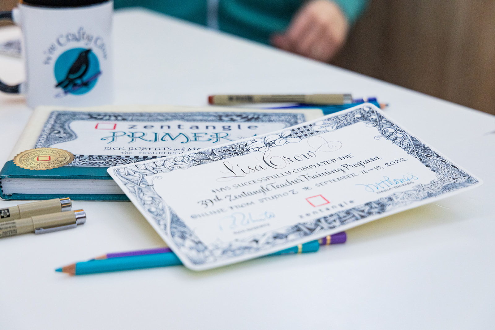 A Zentangle certificate with Lisa Crow written on it.
