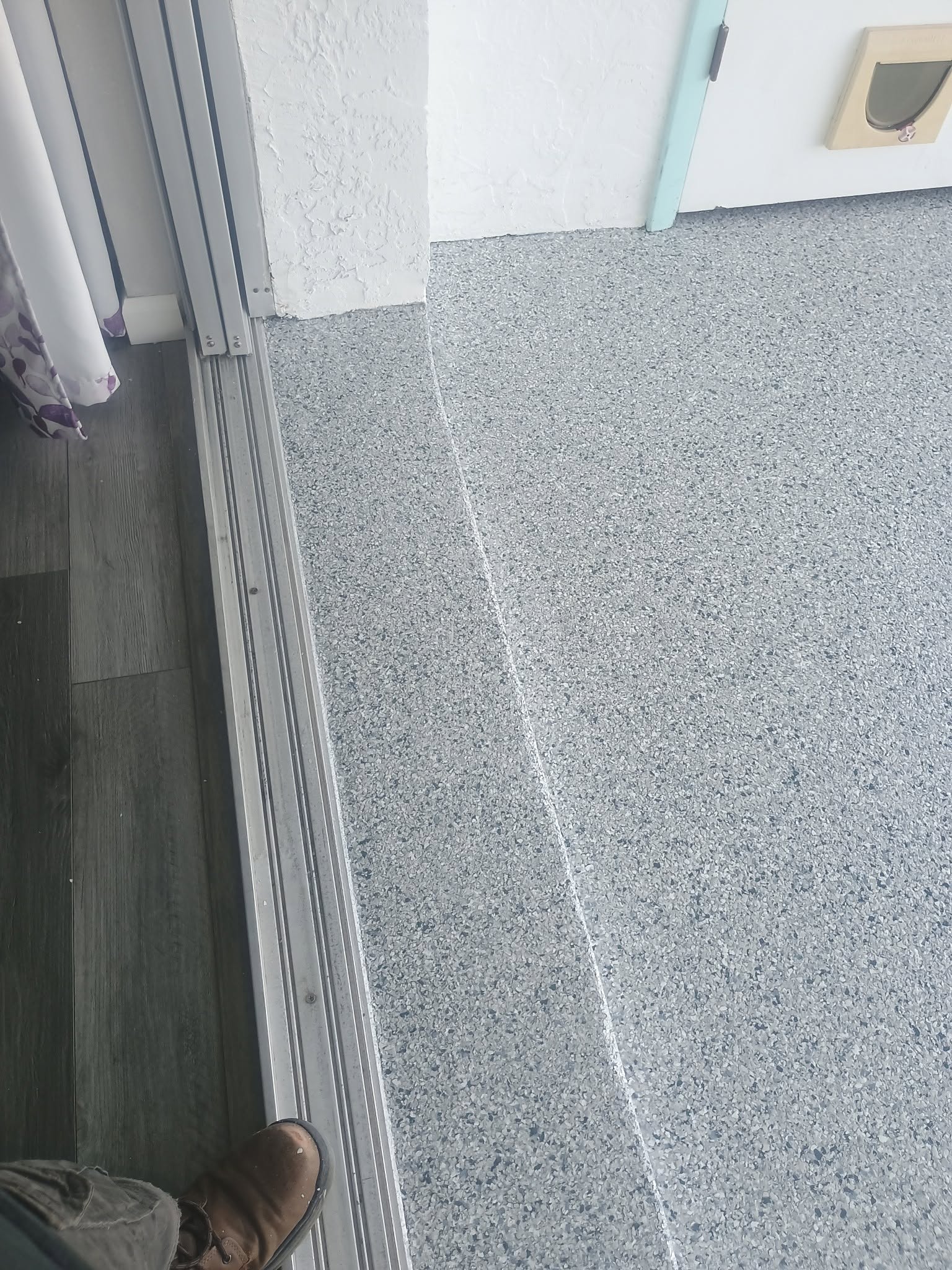 Flake Floor Application