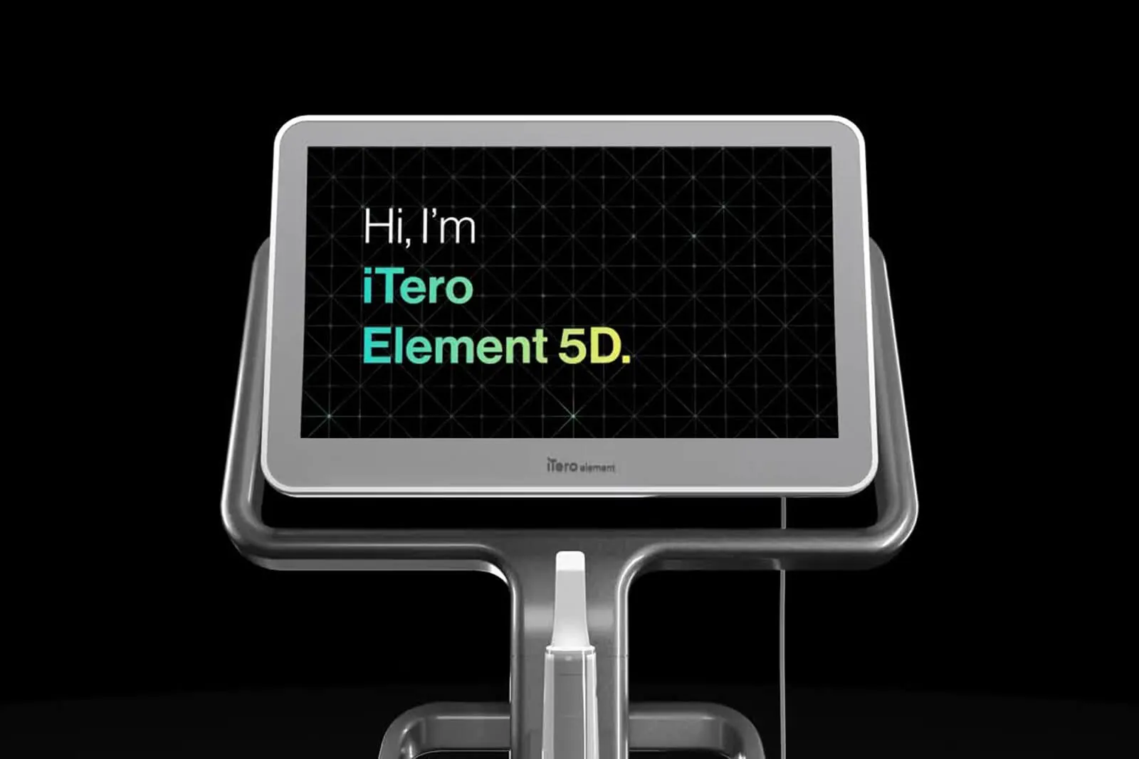 iTero Element 5D intraoral scanner used for digital aligner planning