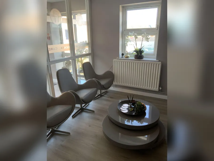 Relaxing seating area inside the practice