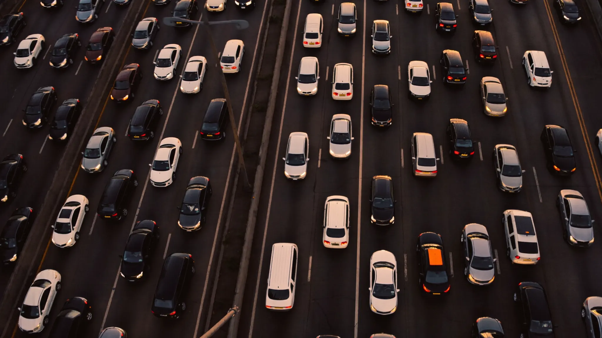 Every car in every lane feeds the same average. The PQP is set by the whole market over three months — not by 