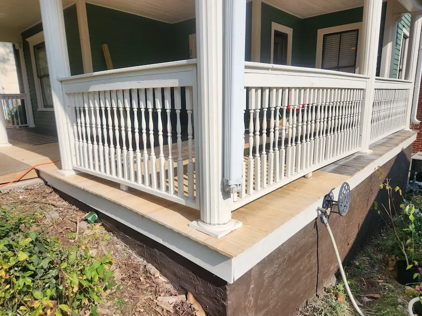 outdoor deck refinishing